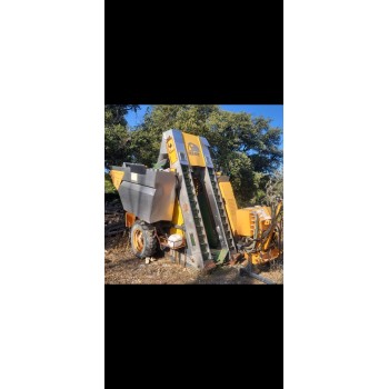 MACHINE A VENDANGER PELLENC 3050